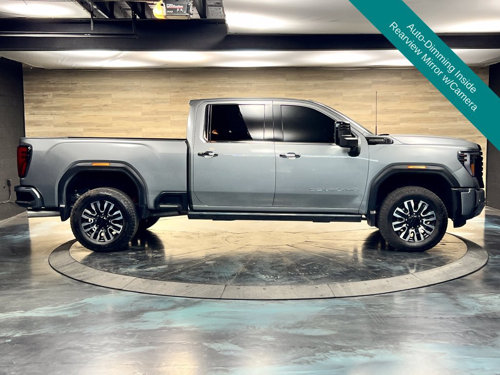 Used 2025 GMC Sierra 3500 Denali Ultimate AWD/4WD image 24