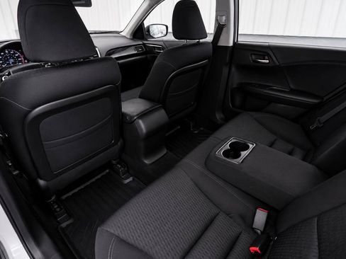 Used 2013 Honda Accord Sport image 39