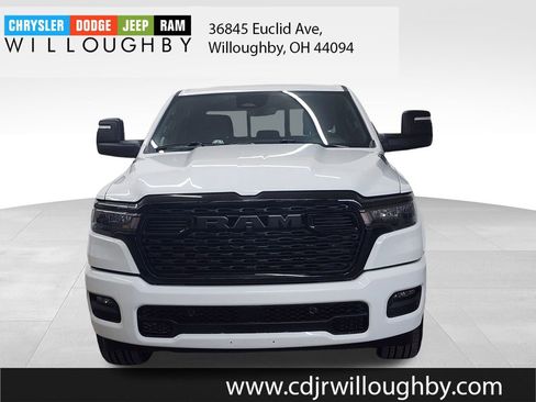 New 2026 RAM 1500 4x4 Crew Cab image 2