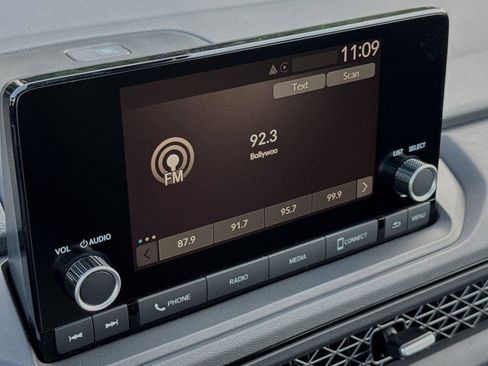 New 2025 Honda Accord SE image 20