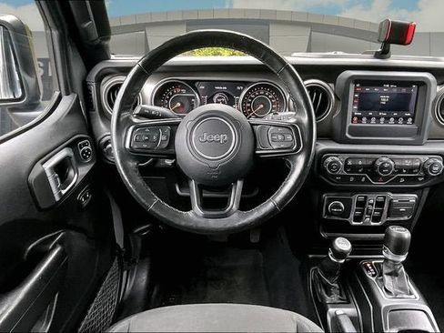 Used 2019 Jeep Wrangler Unlimited Sport S AWD/4WD image 5