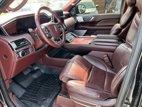 Used 2019 Lincoln Navigator L Black Label image 13