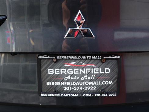 Used 2025 Mitsubishi Outlander SEL image 70