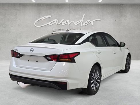 New 2026 Nissan Altima 2.5 SV FWD image 16