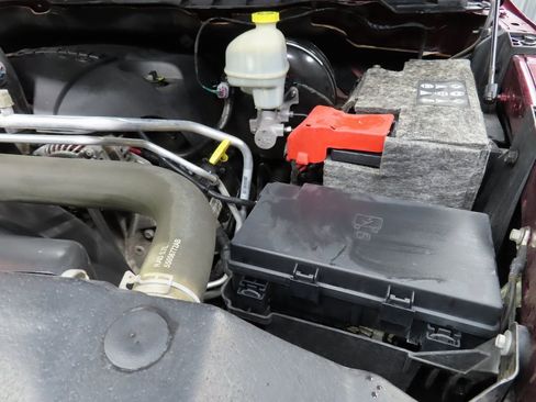 Used 2016 RAM 1500 Sport image 22