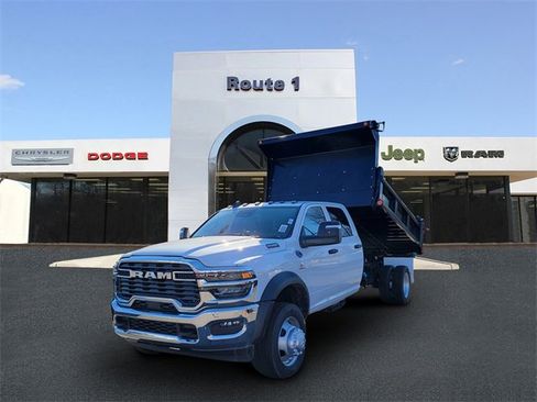 New 2026 RAM 5500 Tradesman w/ Chrome Appearance Group image 33