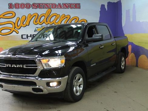 Used 2019 RAM 1500 Big Horn AWD/4WD image 2