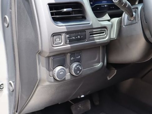 Used 2024 Chevrolet Tahoe LT RWD image 24