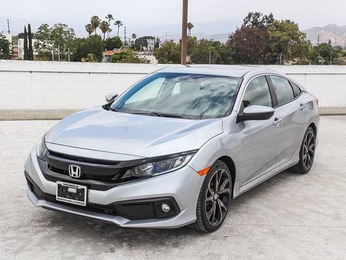 Used 2019 Honda Civic Sport image 3