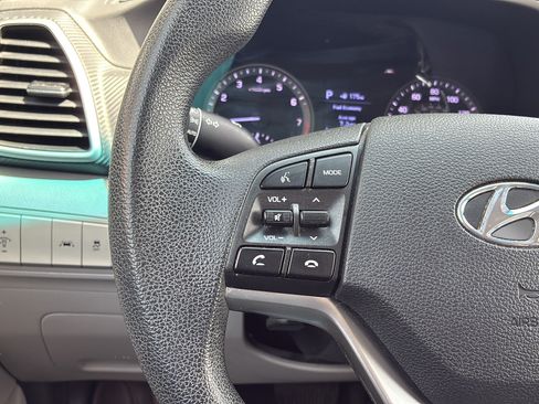 Used 2019 Hyundai Tucson SE FWD image 32