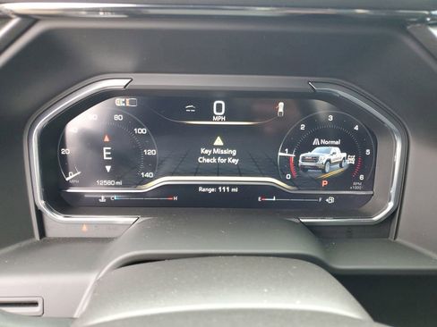 Used 2024 GMC Sierra 1500 AT4 w/ AT4 Premium Package image 11