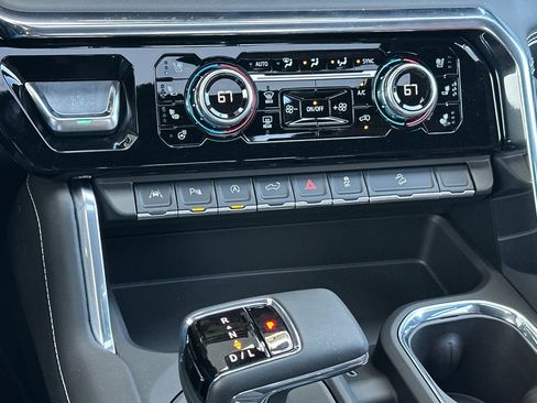 Used 2025 GMC Sierra 1500 Denali Ultimate image 23