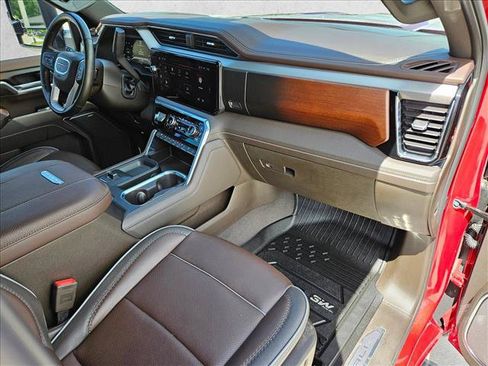 Used 2024 GMC Sierra 2500 Denali w/ Denali Reserve Package AWD/4WD image 22