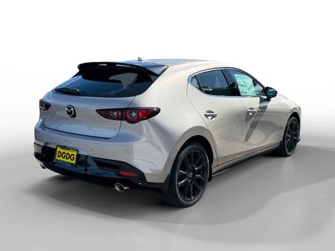 New 2026 MAZDA MAZDA3 Hatchback w/Premium Plus Pkg AWD/4WD image 5