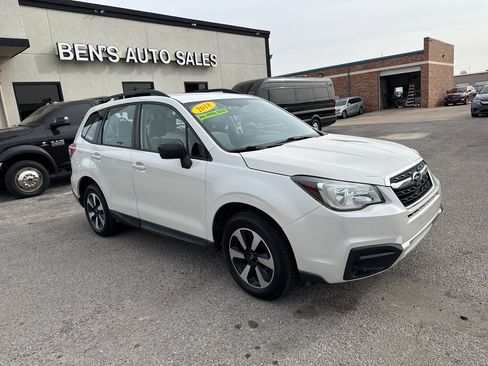 Used 2018 Subaru Forester 2.5i w/ Alloy Wheel Package image 4