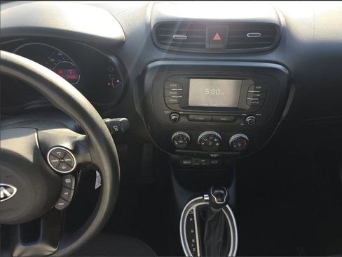 Used 2019 Kia Soul image 23