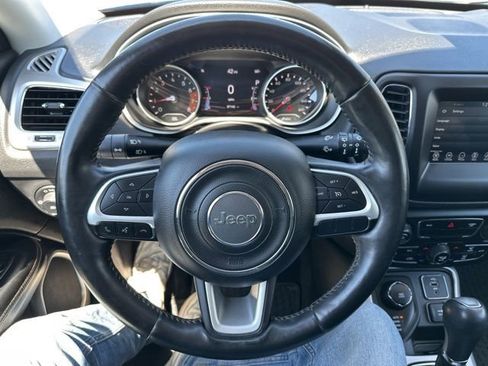 Used 2018 Jeep Compass Latitude w/ Popular Equipment Group AWD/4WD image 25