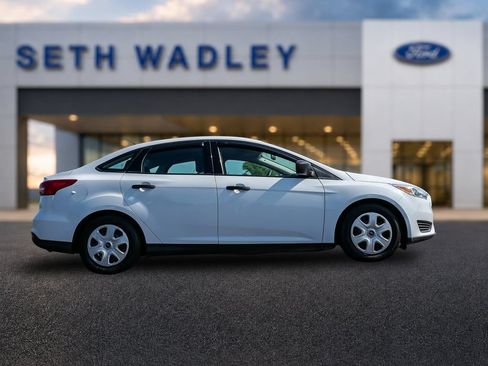 Used 2016 Ford Focus S FWD image 8
