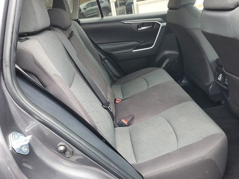 Certified 2025 Toyota RAV4 XLE AWD/4WD image 29