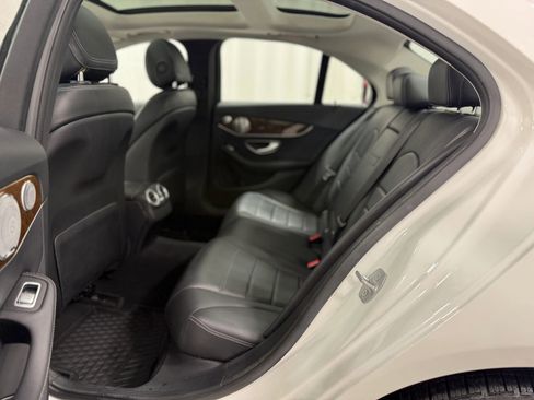 Used 2017 Mercedes-Benz C 300 4MATIC Sedan image 34