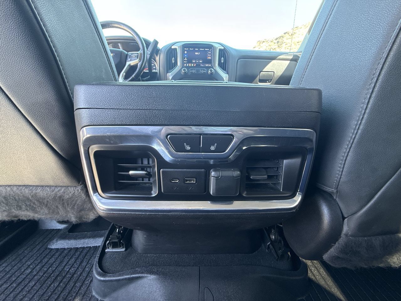 Used 2021 Chevrolet Silverado 2500 LTZ w/ LTZ Plus Package AWD/4WD image 20