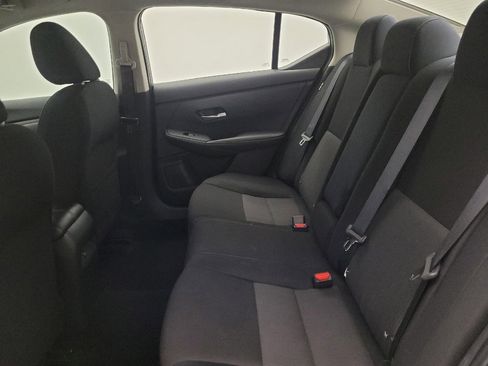 Used 2022 Nissan Sentra SV FWD image 18