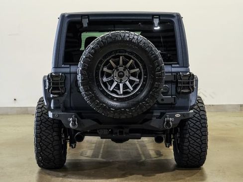 Used 2024 Jeep Wrangler Unlimited Rubicon w/ Technology Group AWD/4WD image 43