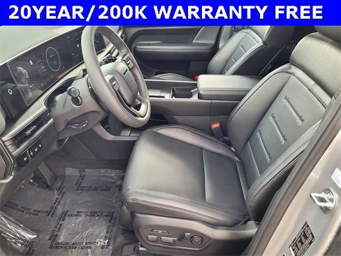 New 2025 Hyundai Santa Fe Calligraphy image 8