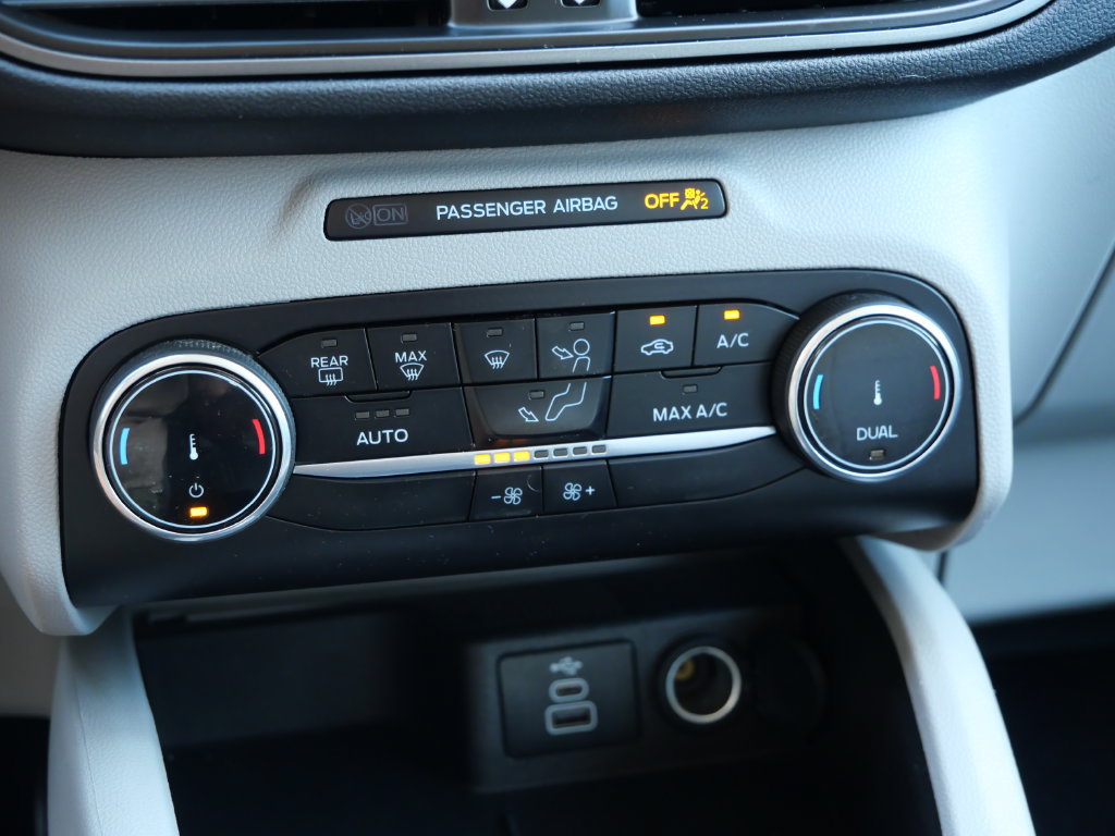Certified 2024 Ford Escape Active FWD image 30