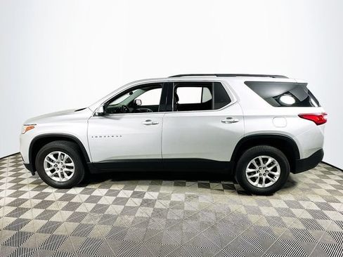 Used 2020 Chevrolet Traverse LT FWD image 6