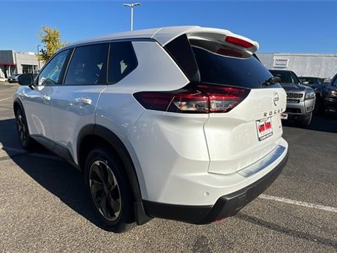 New 2026 Nissan Rogue SV image 6