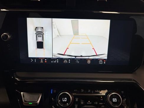 Certified 2024 GMC Sierra 1500 AT4X AWD/4WD image 13