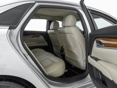 Used 2018 Cadillac XTS Luxury FWD image 36