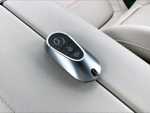 Certified 2024 Mercedes-Benz C 300 4MATIC Sedan image 39