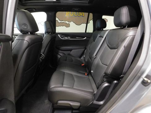 Used 2022 Cadillac XT6 Premium Luxury w/ Technology Package AWD/4WD image 79