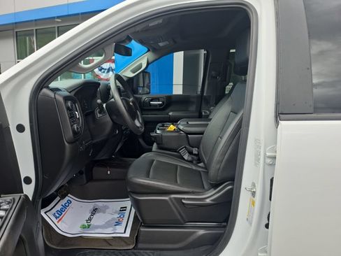 Used 2025 Chevrolet Silverado 2500 W/T w/ WT Convenience Package AWD/4WD image 12