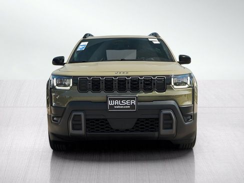 New 2026 Jeep Cherokee Laredo AWD/4WD image 2