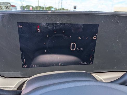 Certified 2024 Buick Encore GX Preferred FWD image 10