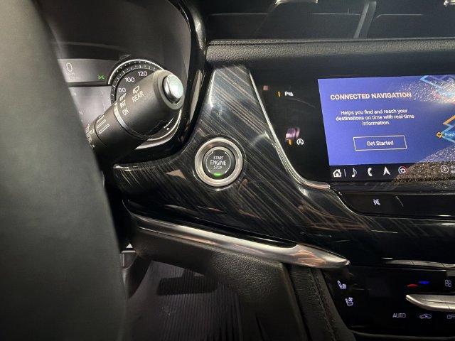 Used 2025 Cadillac XT6 Premium Luxury w/ LPO, Floor Liner Package AWD/4WD image 17