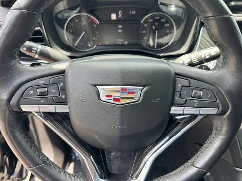 Used 2022 Cadillac XT6 Premium Luxury AWD/4WD image 27