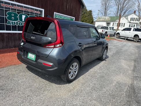 Used 2020 Kia Soul LX image 8