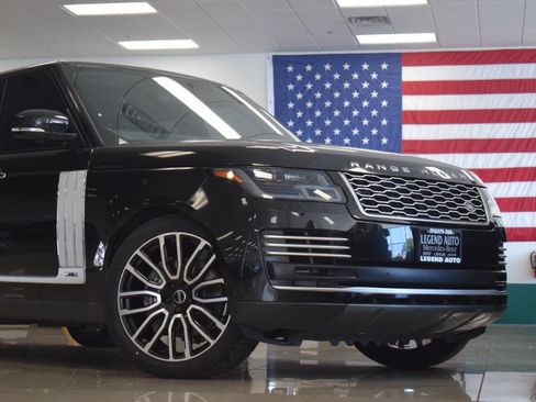 Used 2019 Land Rover Range Rover Long Wheelbase Autobiography image 3