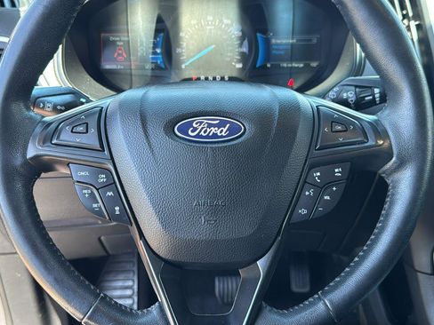 Used 2022 Ford Edge SEL AWD/4WD image 12