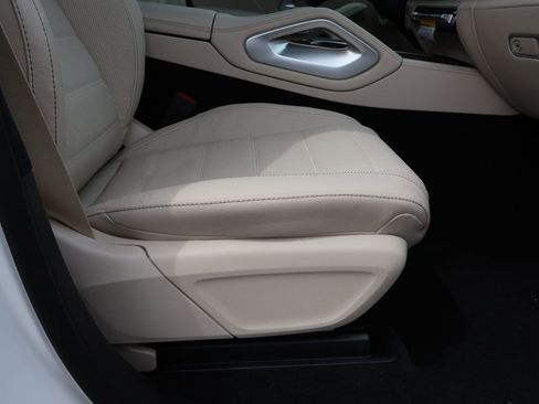 New 2026 Mercedes-Benz GLS 450 4MATIC image 12
