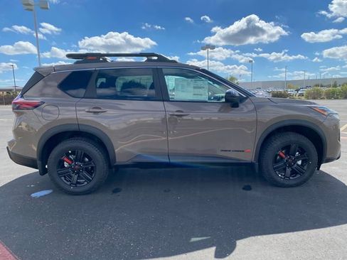 New 2026 Nissan Rogue SV image 8