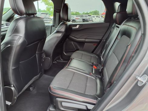 Used 2023 Ford Escape ST-Line image 13