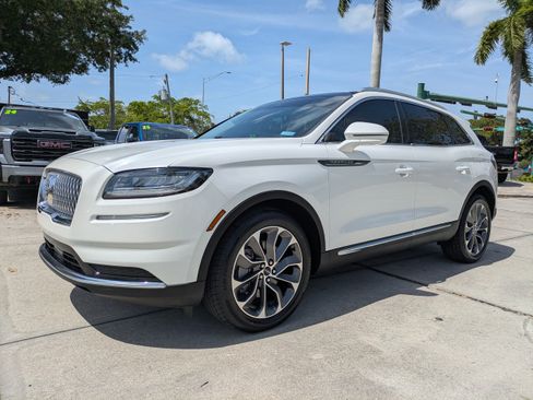Used 2022 Lincoln Nautilus Reserve FWD image 7