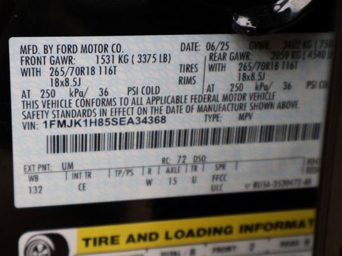 Used 2025 Ford Expedition Max Active RWD image 33