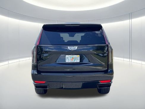 Used 2023 Cadillac Escalade Sport Platinum w/ LPO, ONYX Package AWD/4WD image 4