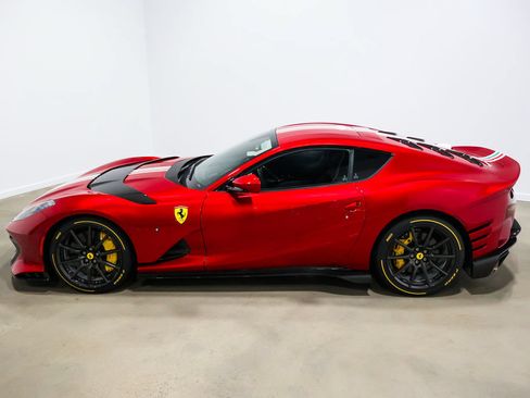 Used 2024 Ferrari 812 Competizione RWD image 15